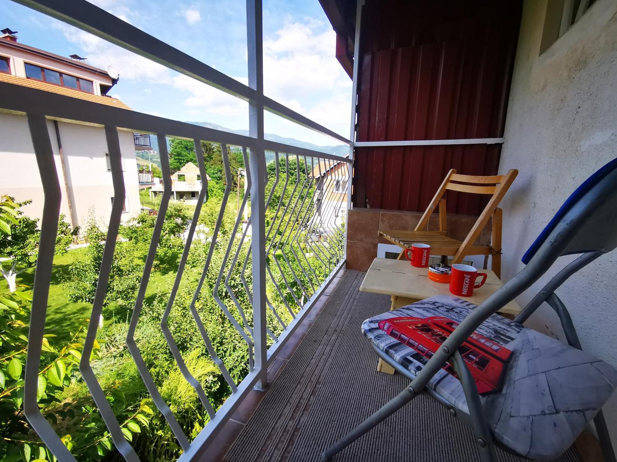 White Apartment Sarajevo - Free Parking Dış mekan fotoğraf